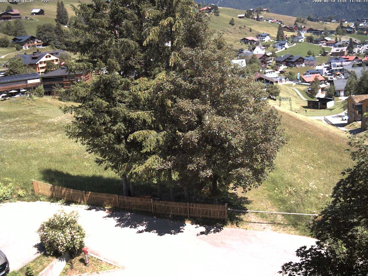 Archiv Foto Webcam Alphotel im Kleinwalsertal