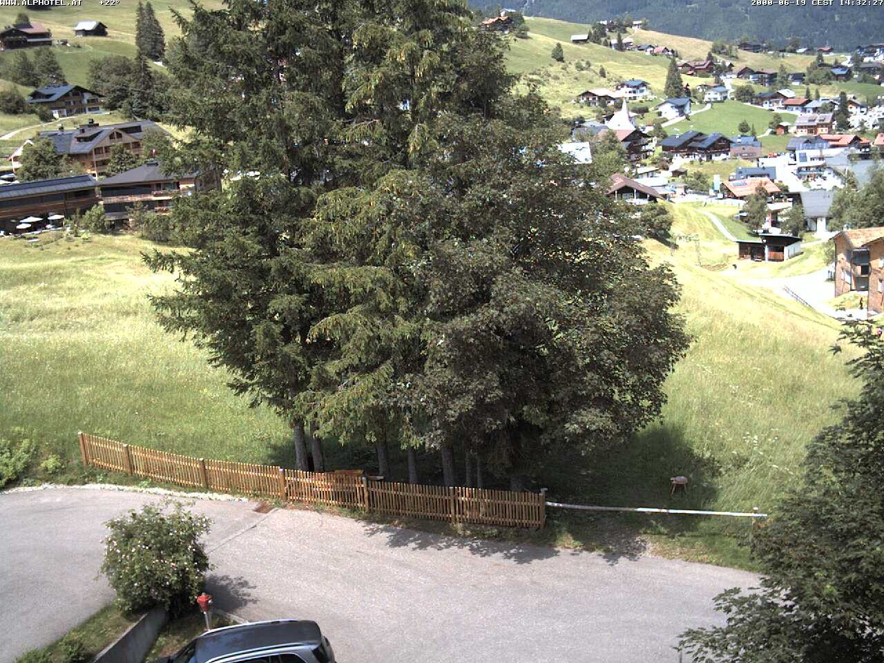 Archiv Foto Webcam Alphotel im Kleinwalsertal