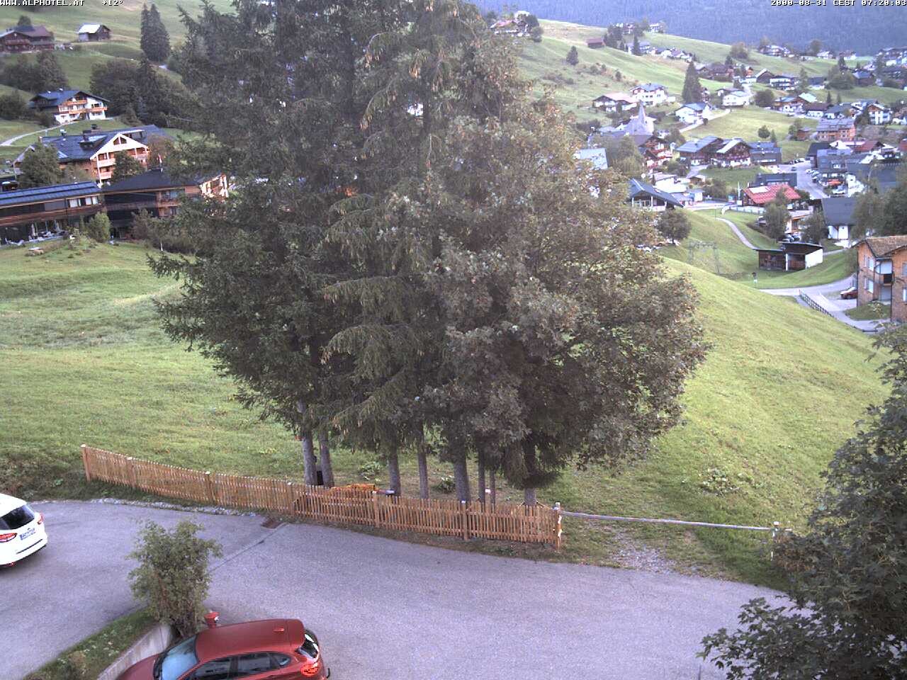 Archiv Foto Webcam Alphotel im Kleinwalsertal