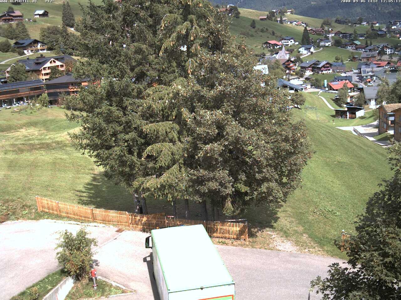 Archiv Foto Webcam Alphotel im Kleinwalsertal