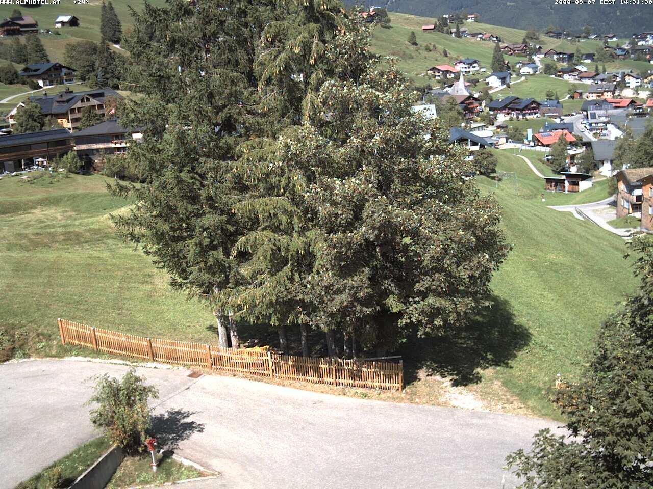 Archiv Foto Webcam Alphotel im Kleinwalsertal