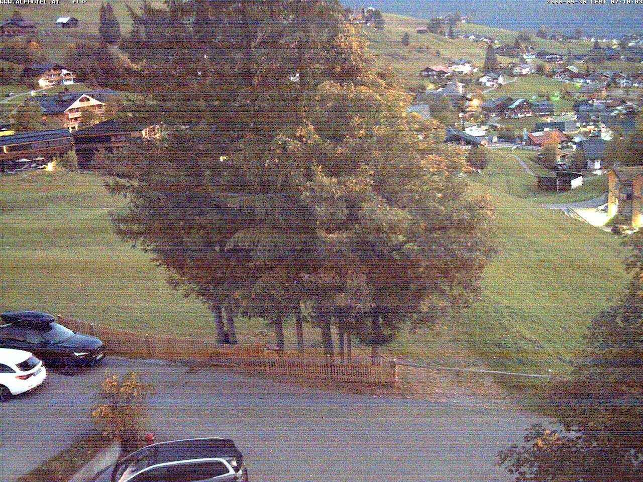 Archived image Webcam Hotel "Alphotel" at Kleinwalsertal