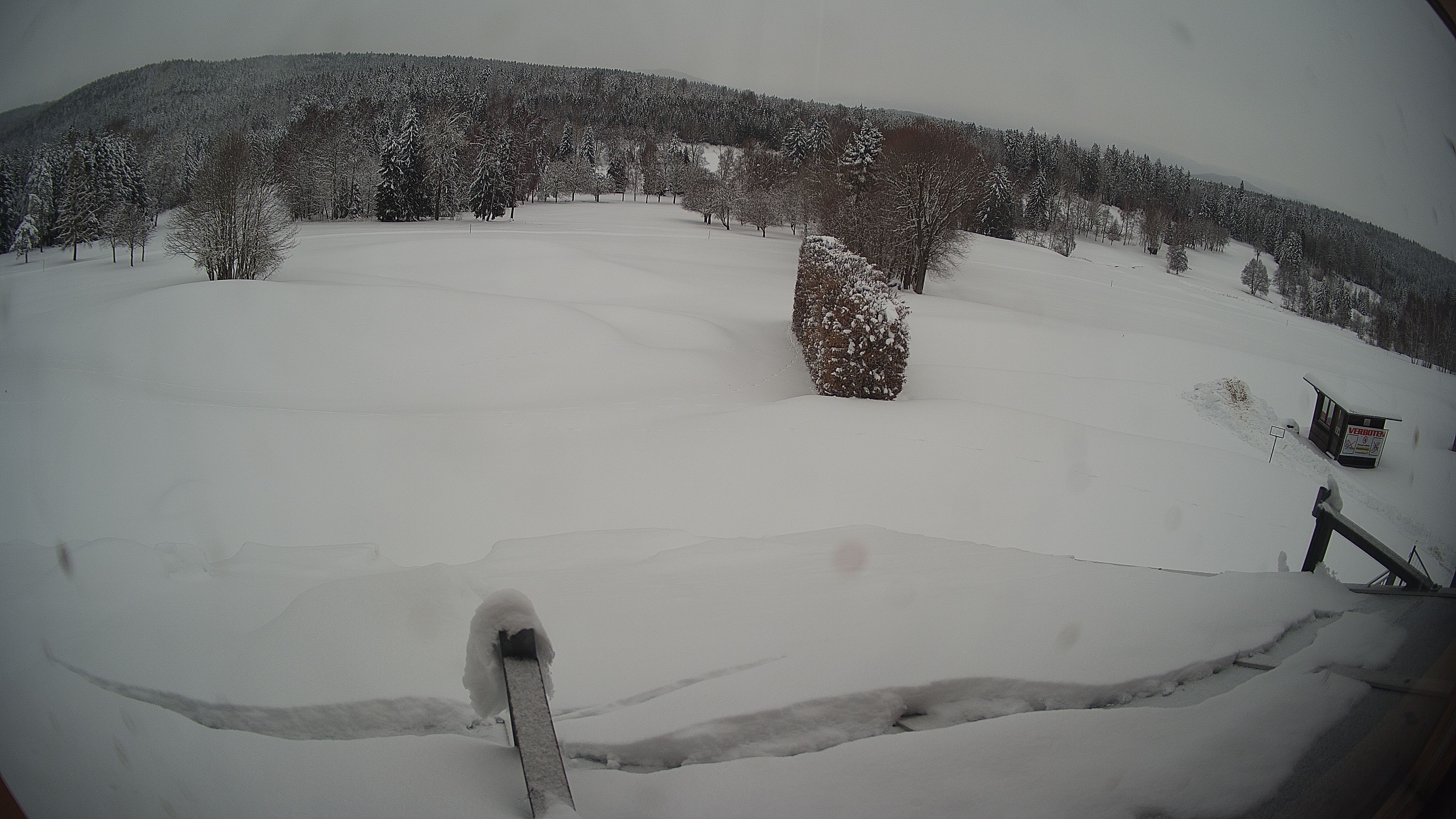 Archived image Webcam Golf Course Deggendorf