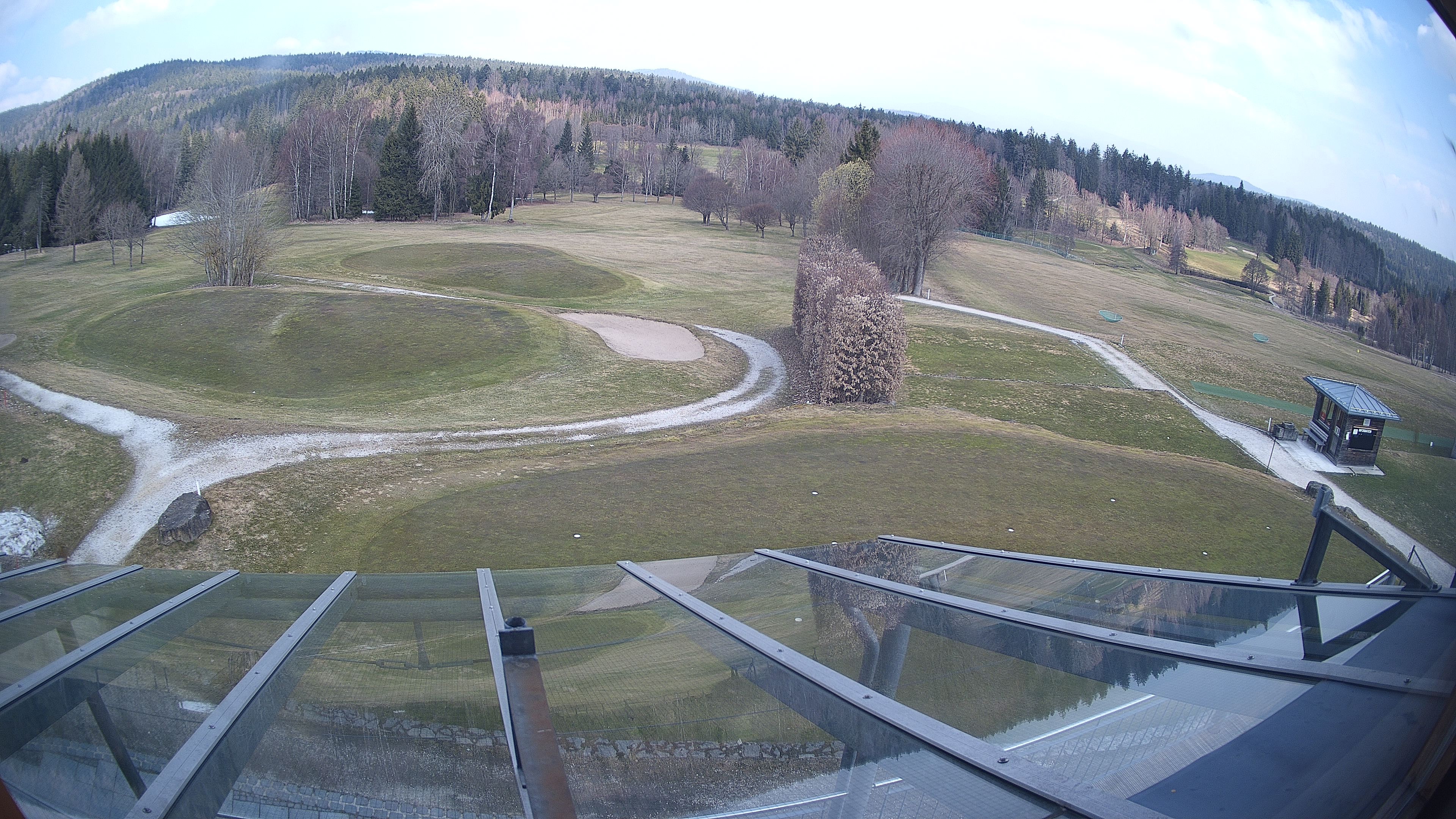 Archived image Webcam Golf Course Deggendorf