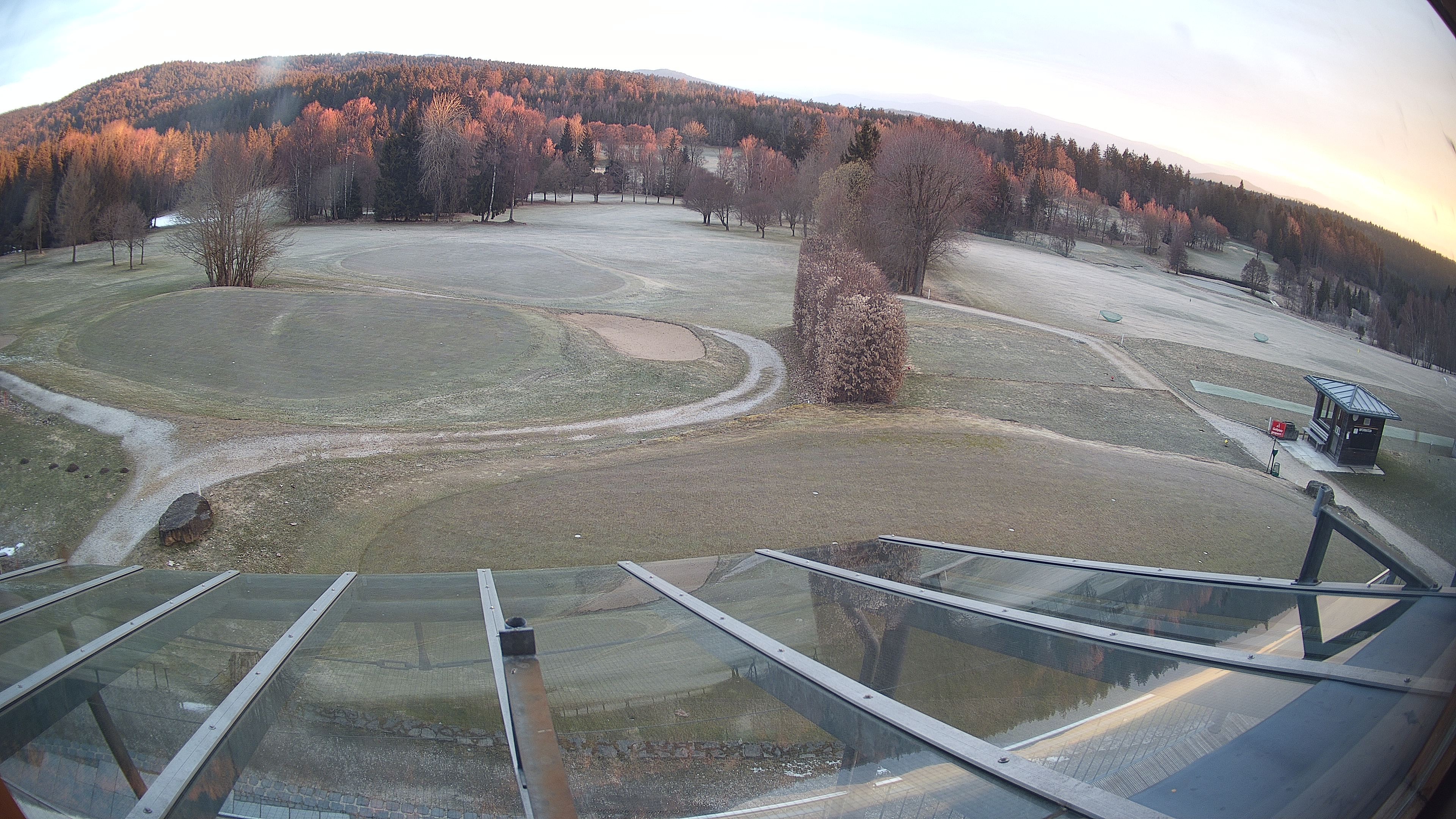 Archiv Foto Webcam Deggendorfer Golfplatz