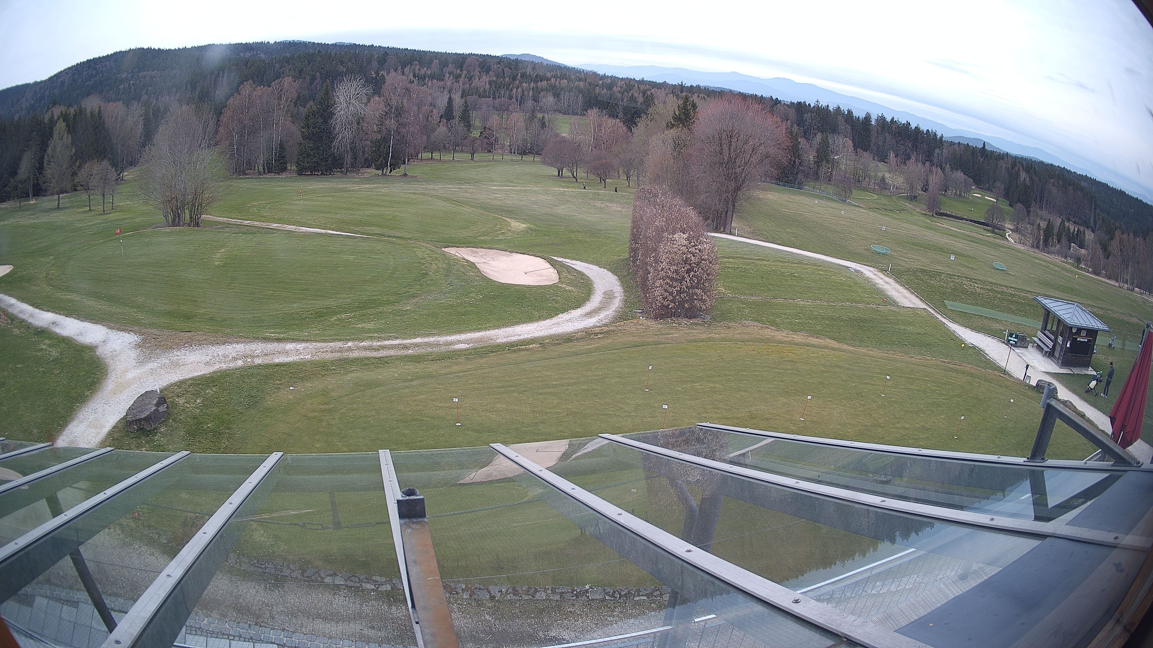 Archived image Webcam Golf Course Deggendorf
