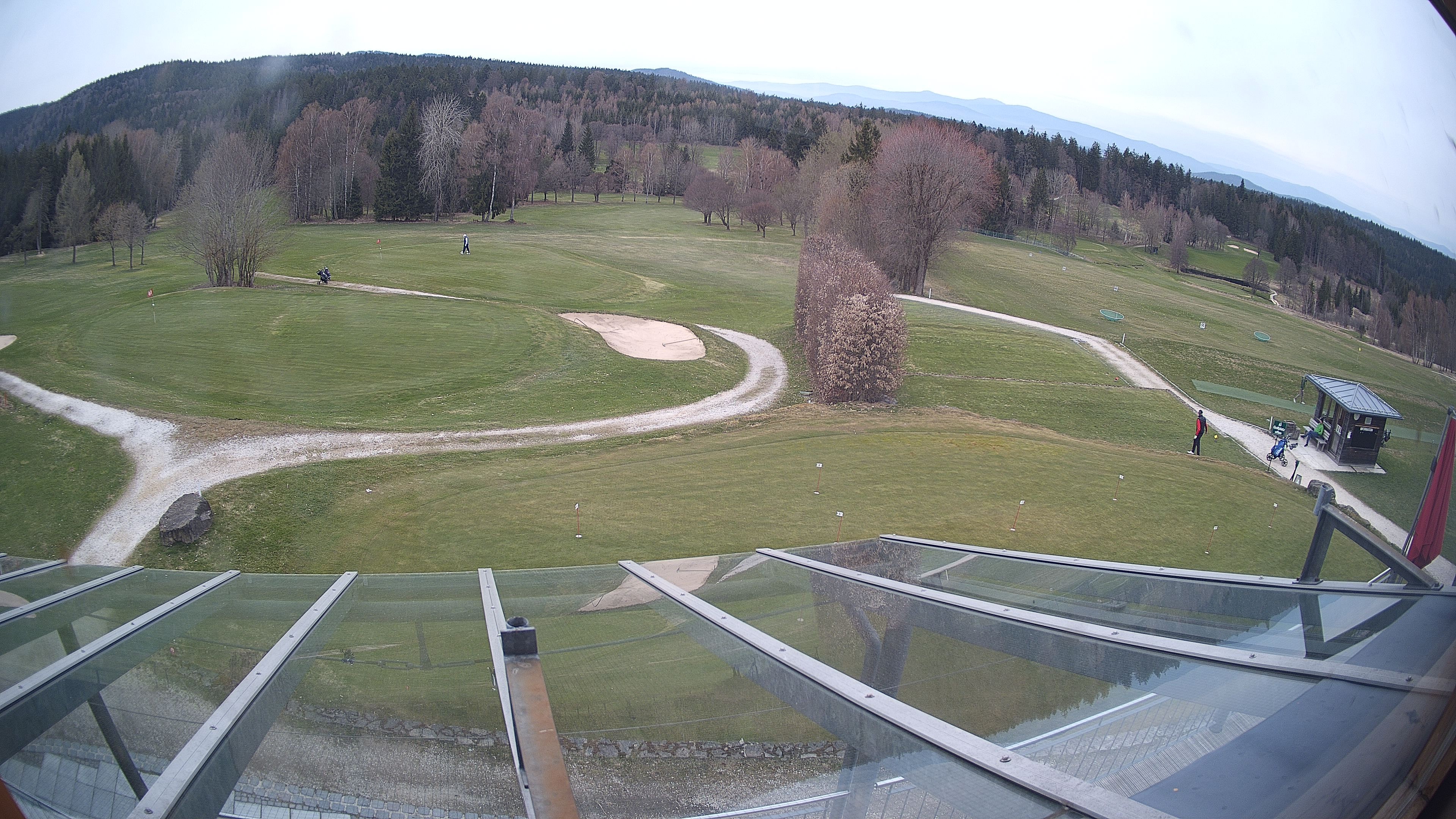 Archived image Webcam Golf Course Deggendorf