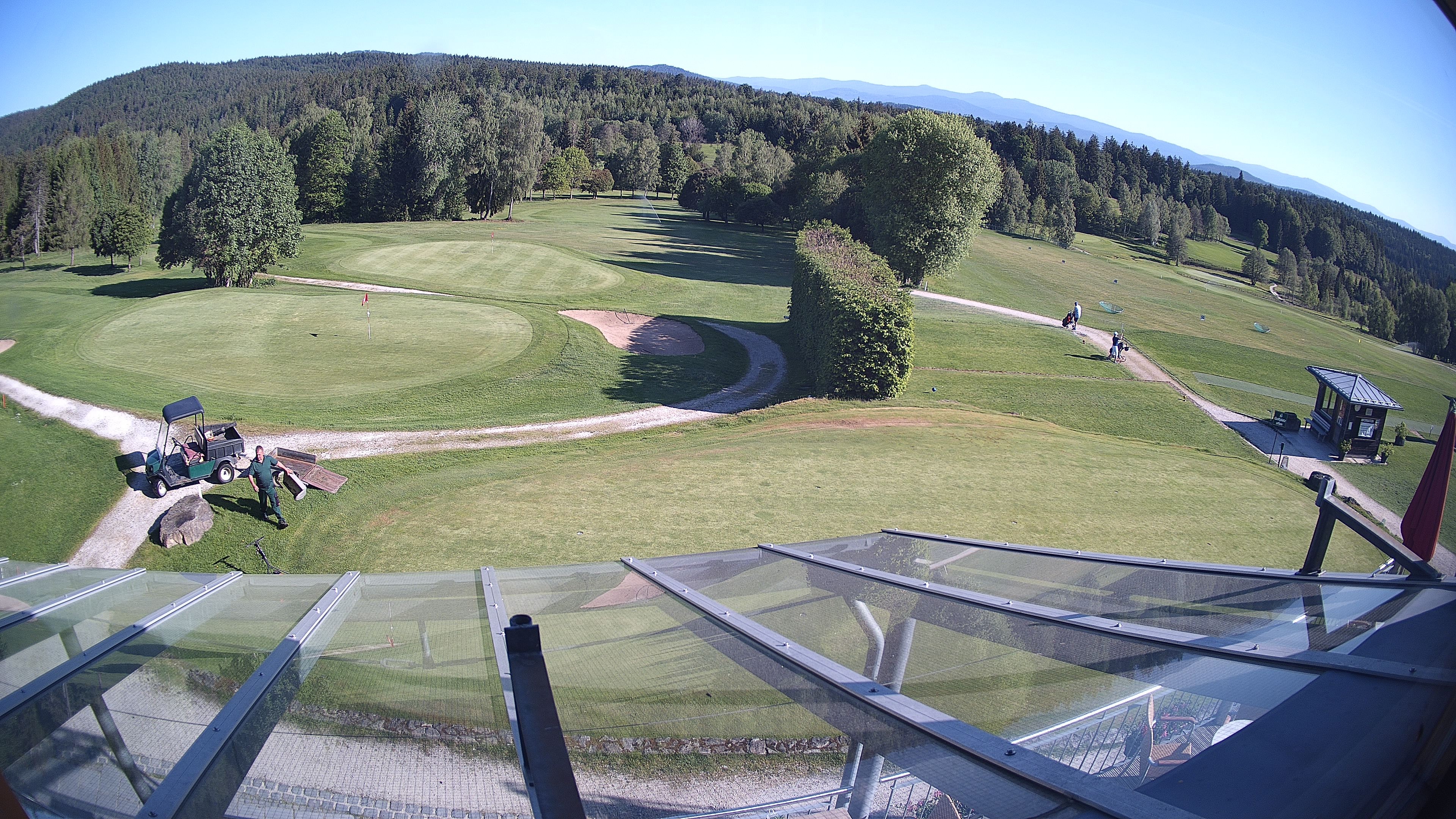 Archived image Webcam Golf Course Deggendorf