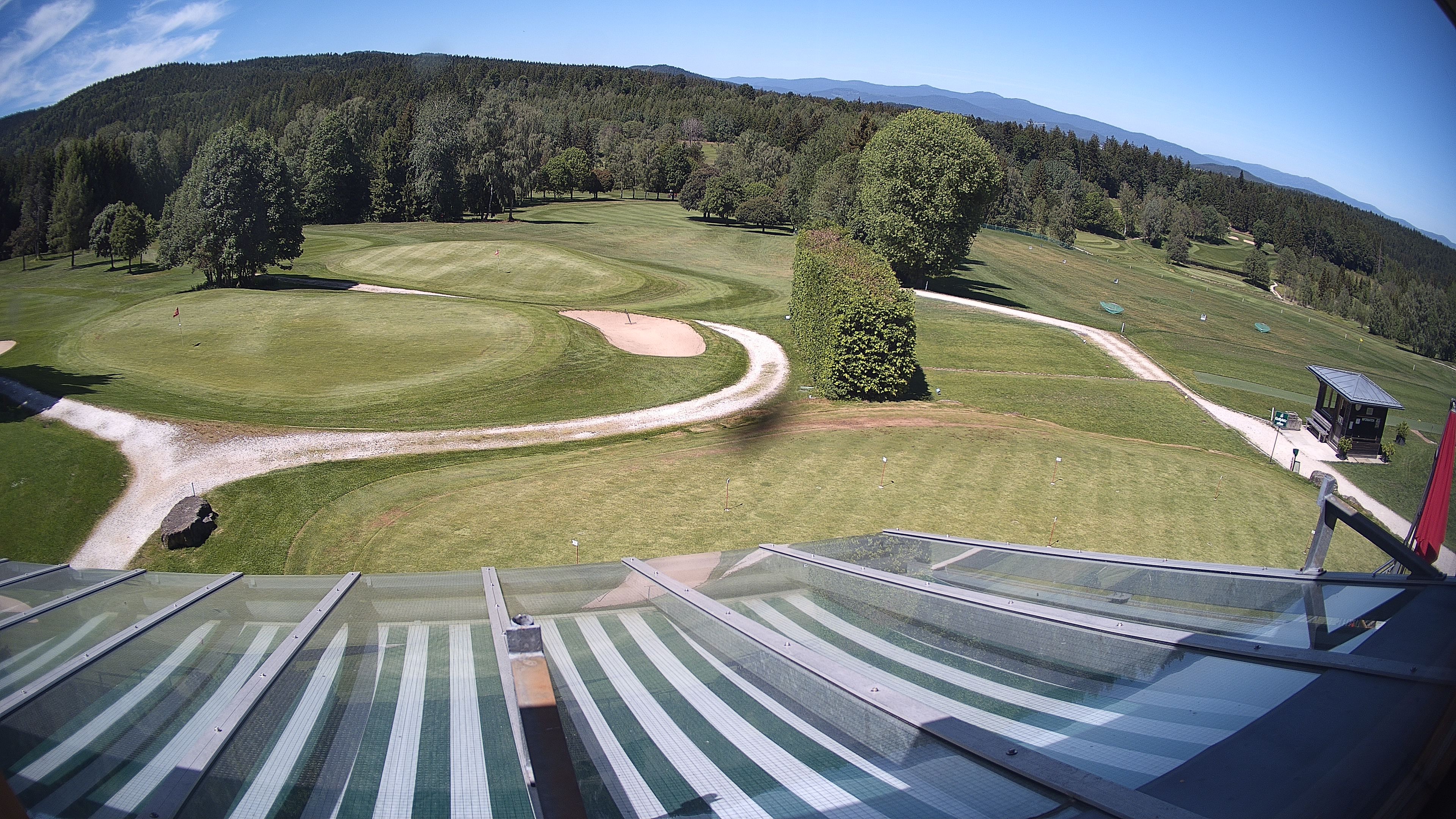 Archived image Webcam Golf Course Deggendorf