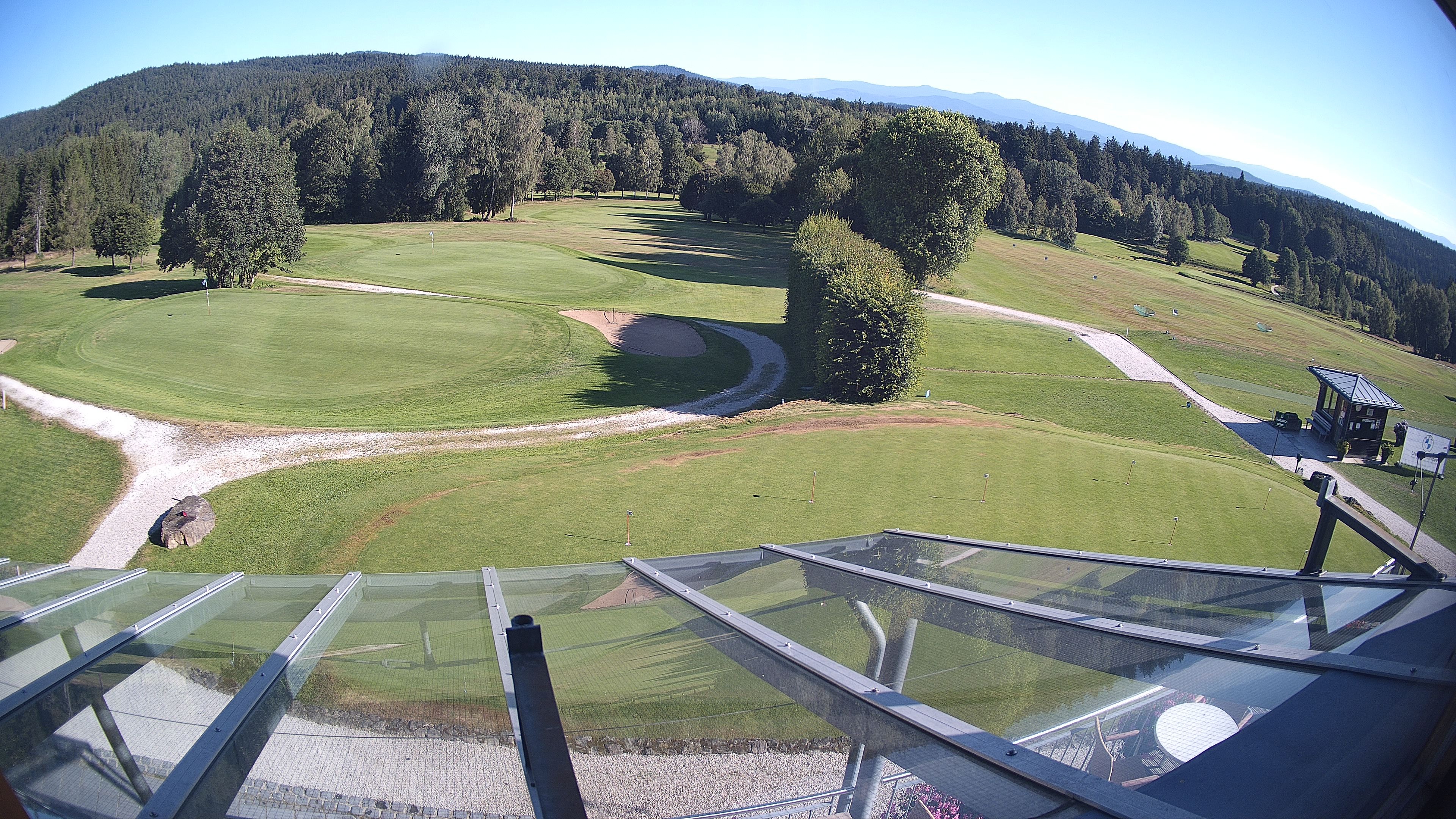 Archived image Webcam Golf Course Deggendorf