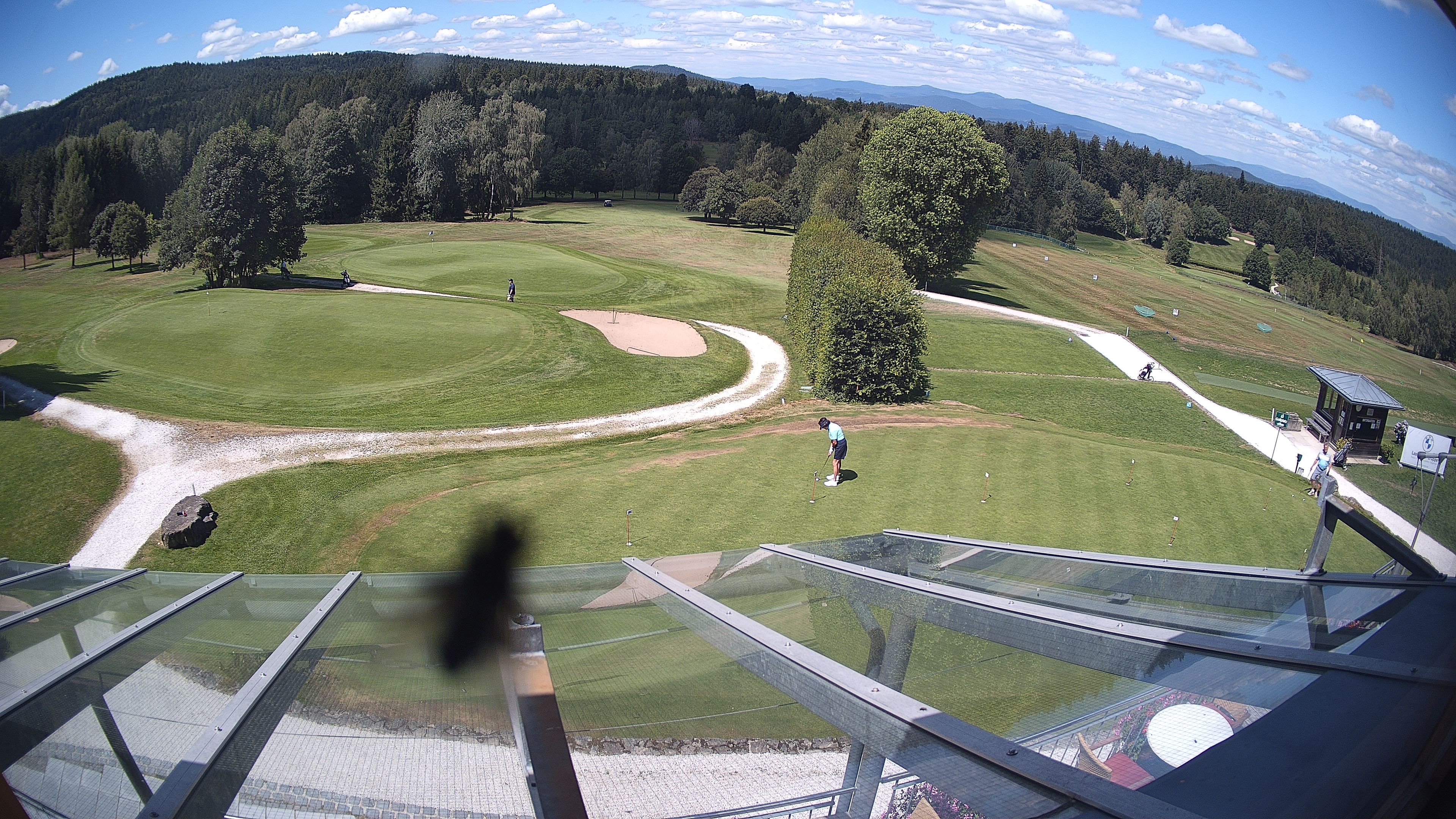 Archived image Webcam Golf Course Deggendorf
