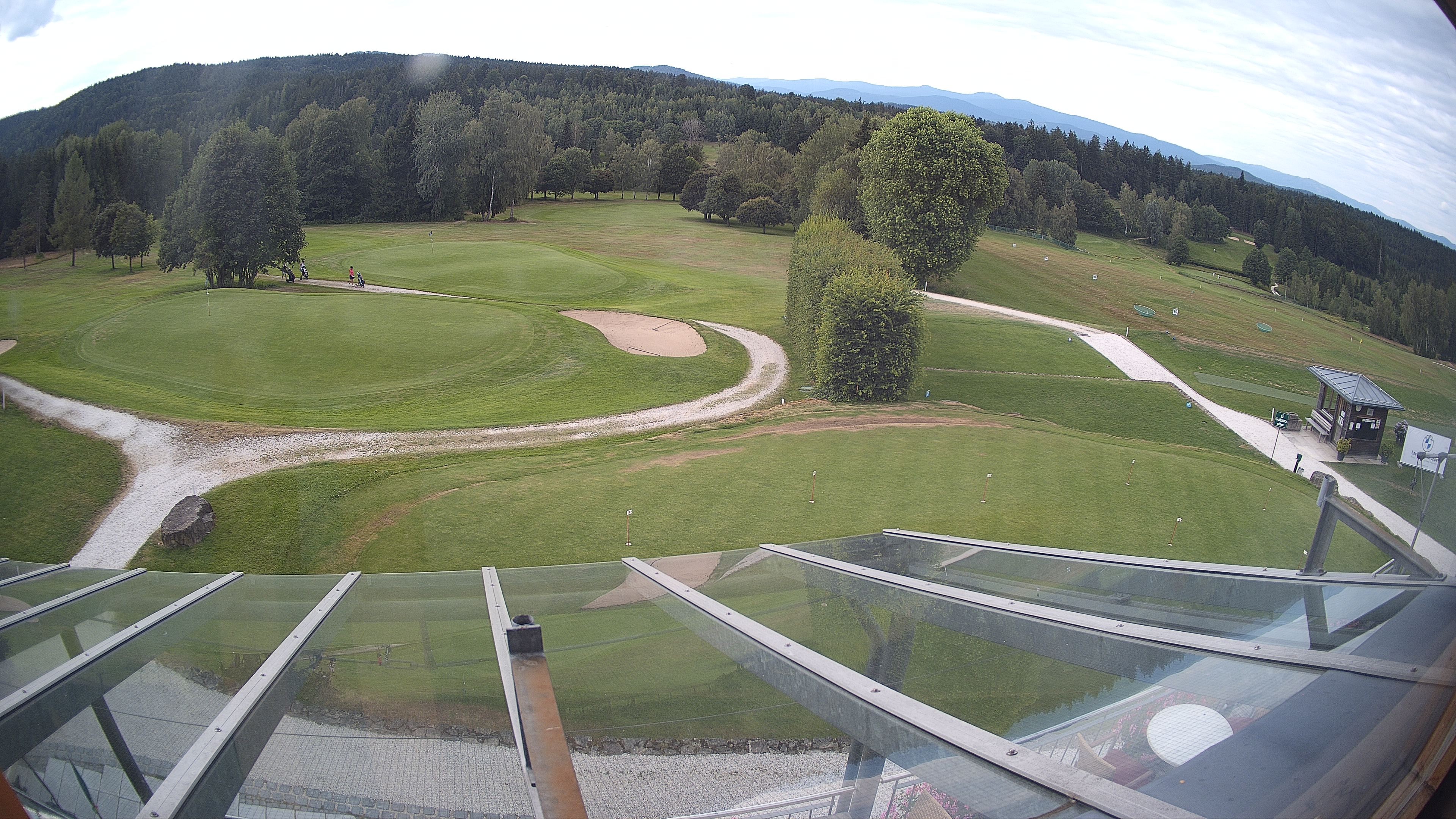 Archived image Webcam Golf Course Deggendorf