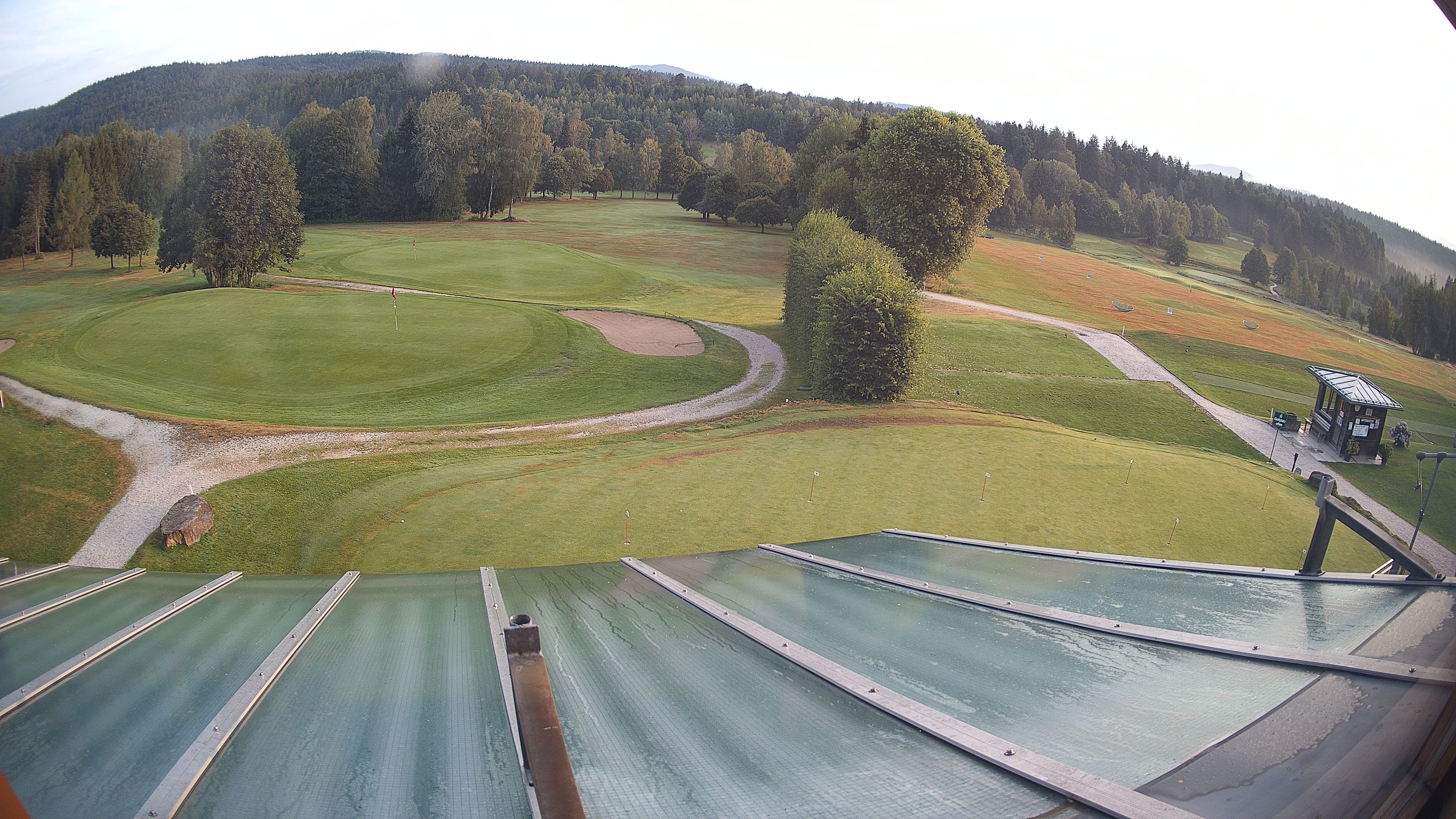 Archived image Webcam Golf Course Deggendorf