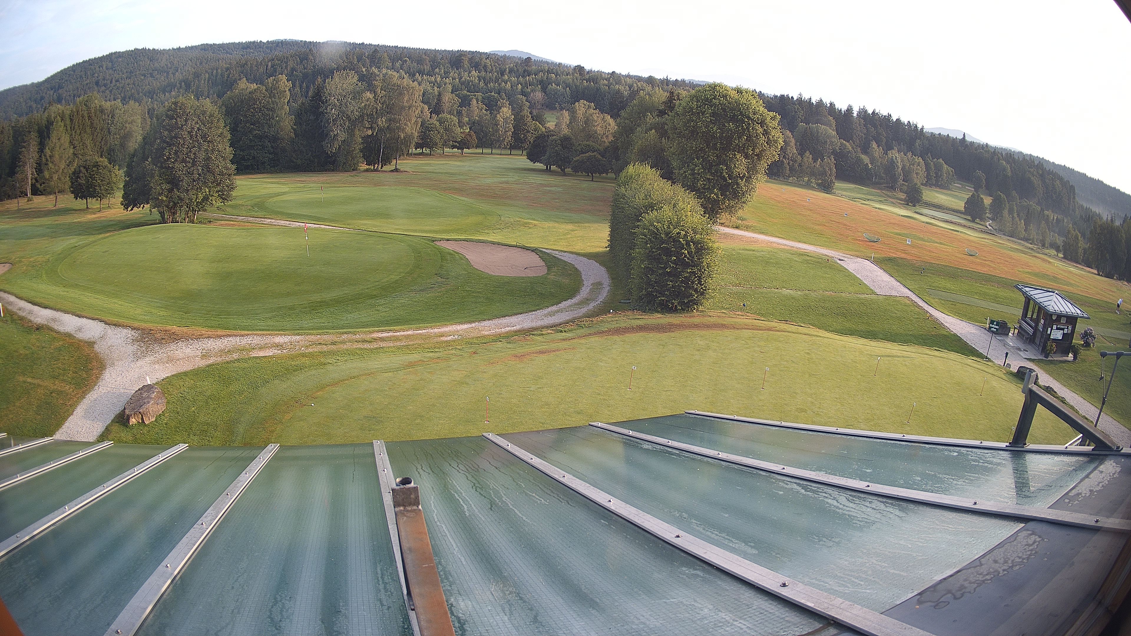 Archived image Webcam Golf Course Deggendorf