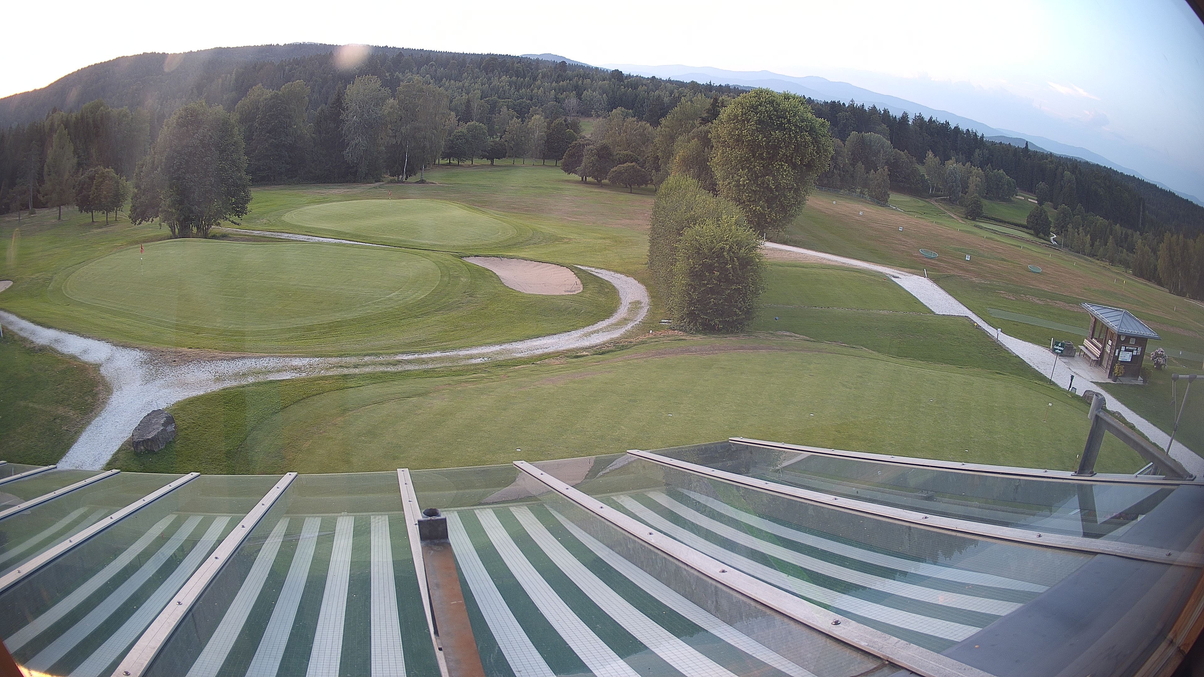 Archiv Foto Webcam Deggendorfer Golfplatz