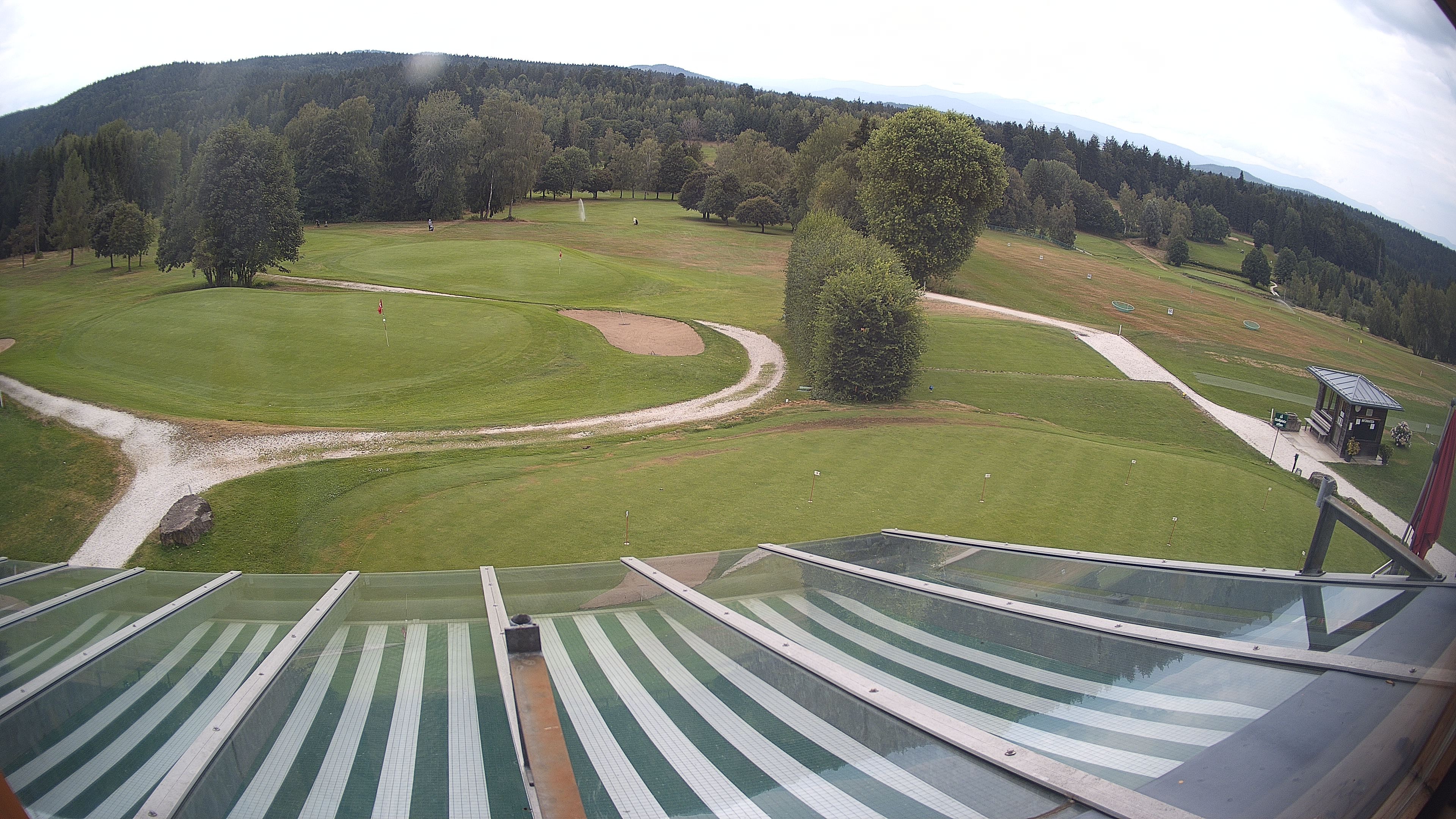 Archived image Webcam Golf Course Deggendorf