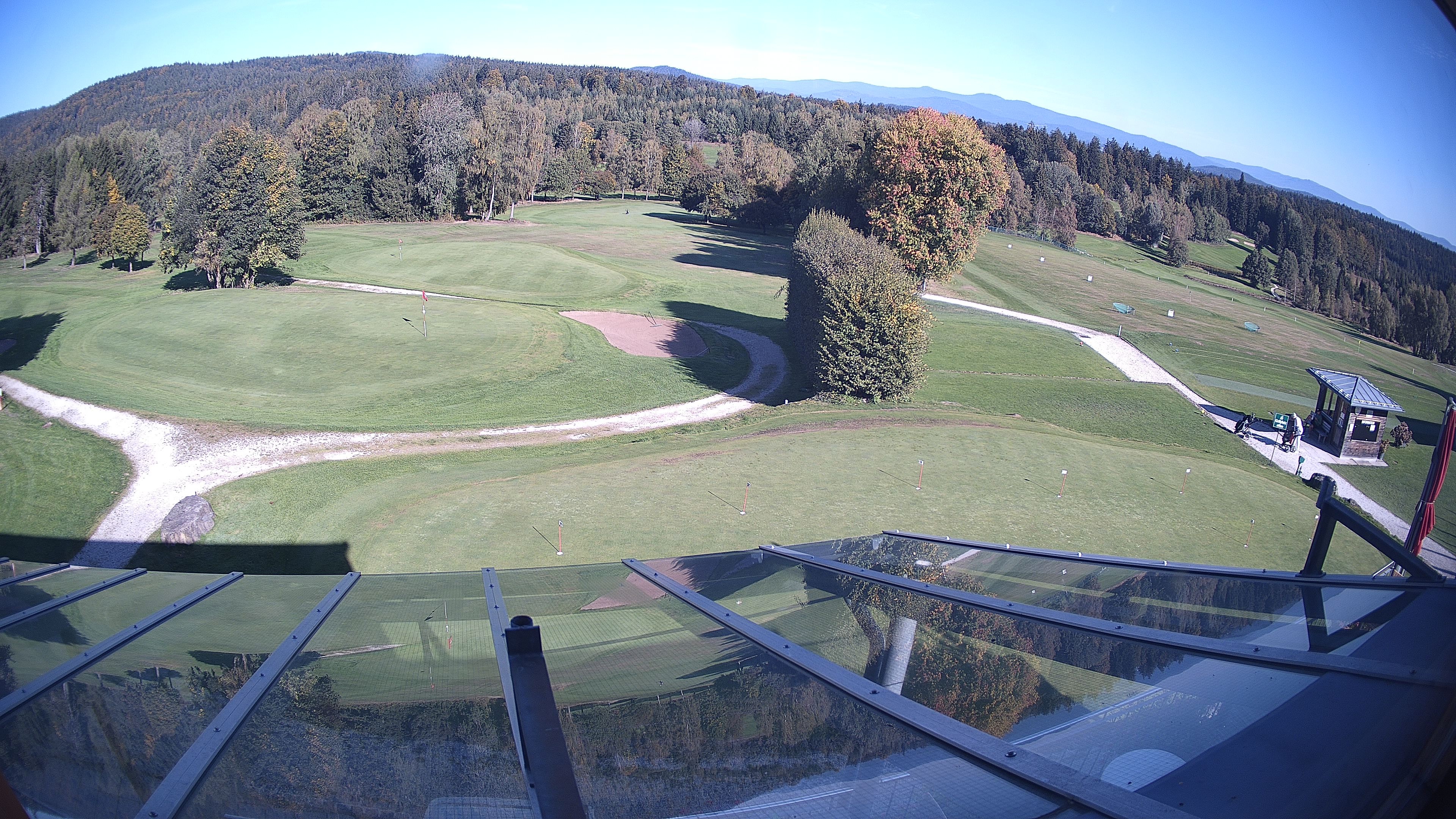 Archived image Webcam Golf Course Deggendorf