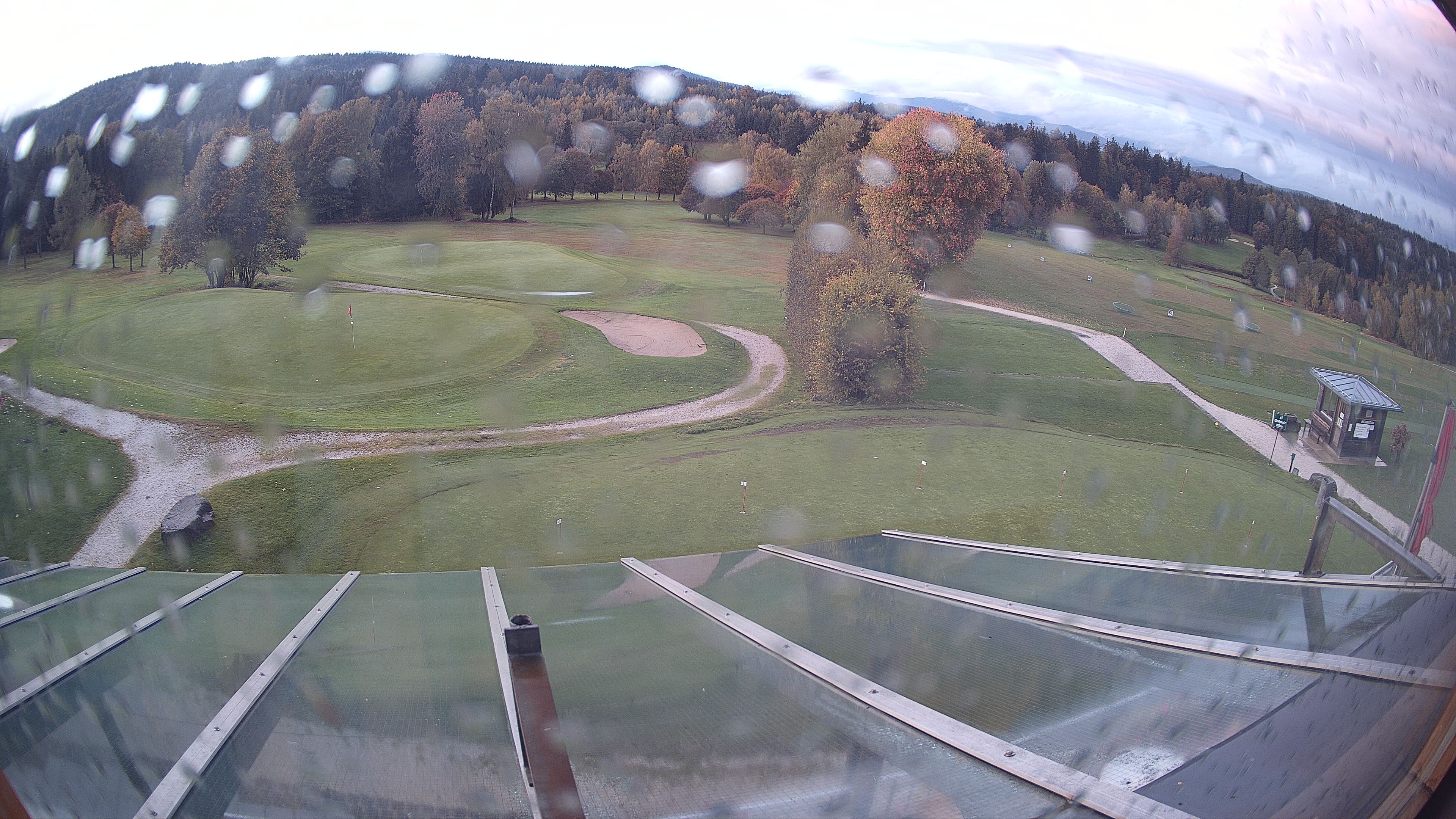 Archived image Webcam Golf Course Deggendorf