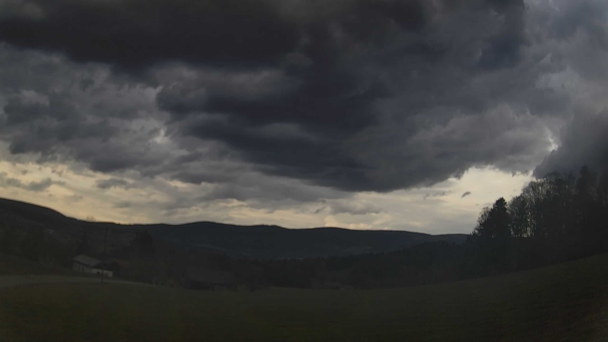 Archiv Foto Webcam Sicht auf das Dreisessel-Bergmassiv