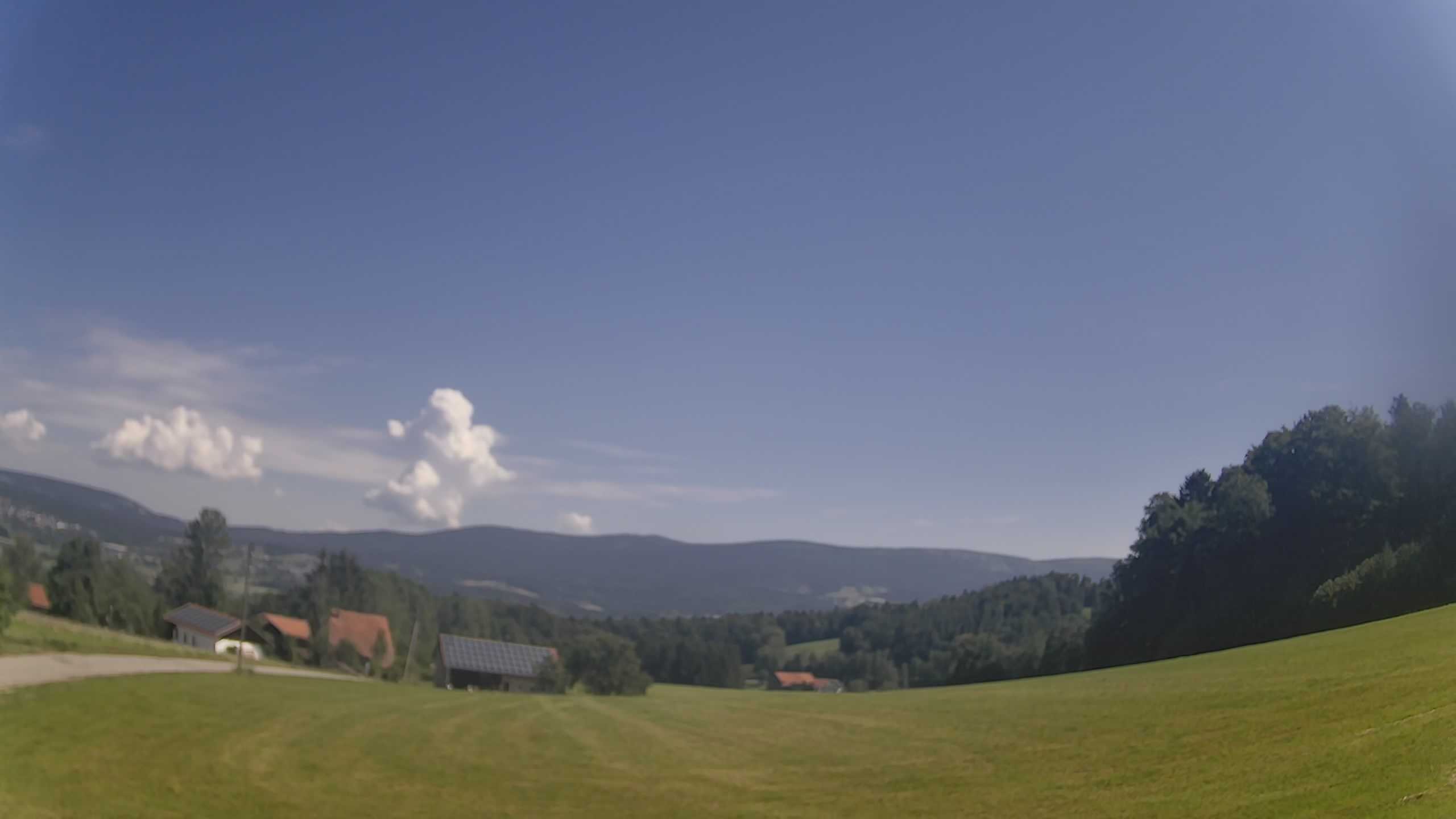 Archived image Webcam View on Dreisessel mountain