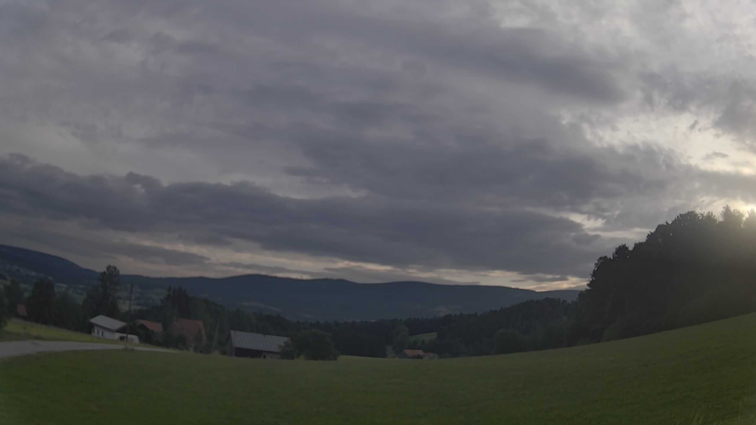 Archiv Foto Webcam Sicht auf das Dreisessel-Bergmassiv