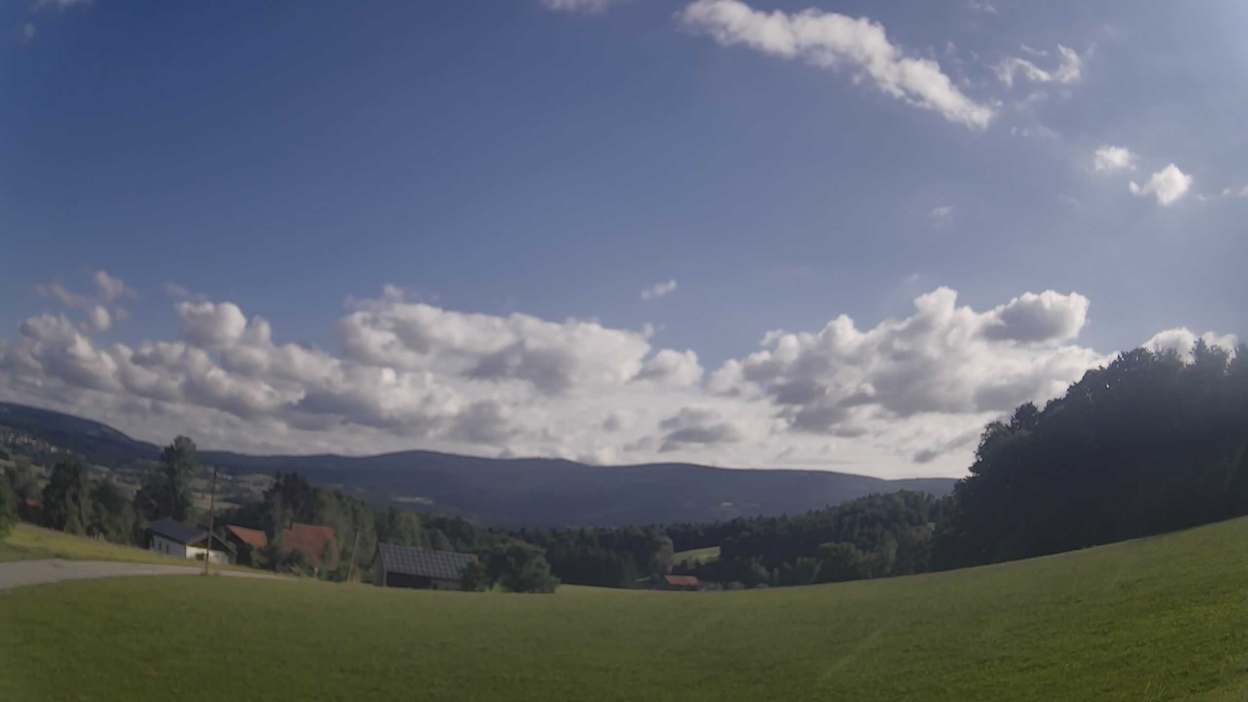 Archiv Foto Webcam Sicht auf das Dreisessel-Bergmassiv