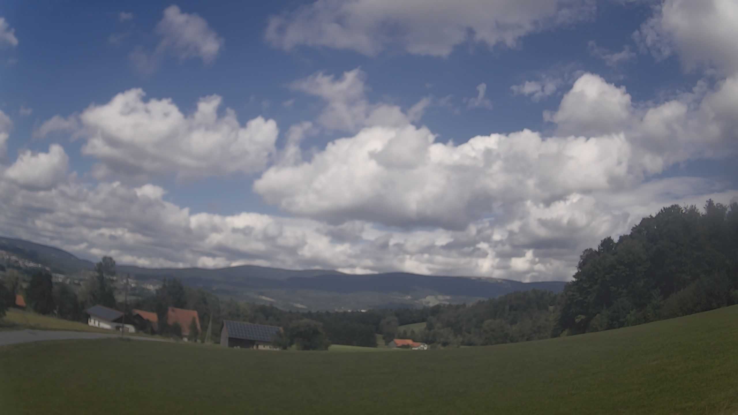 Archived image Webcam View on Dreisessel mountain