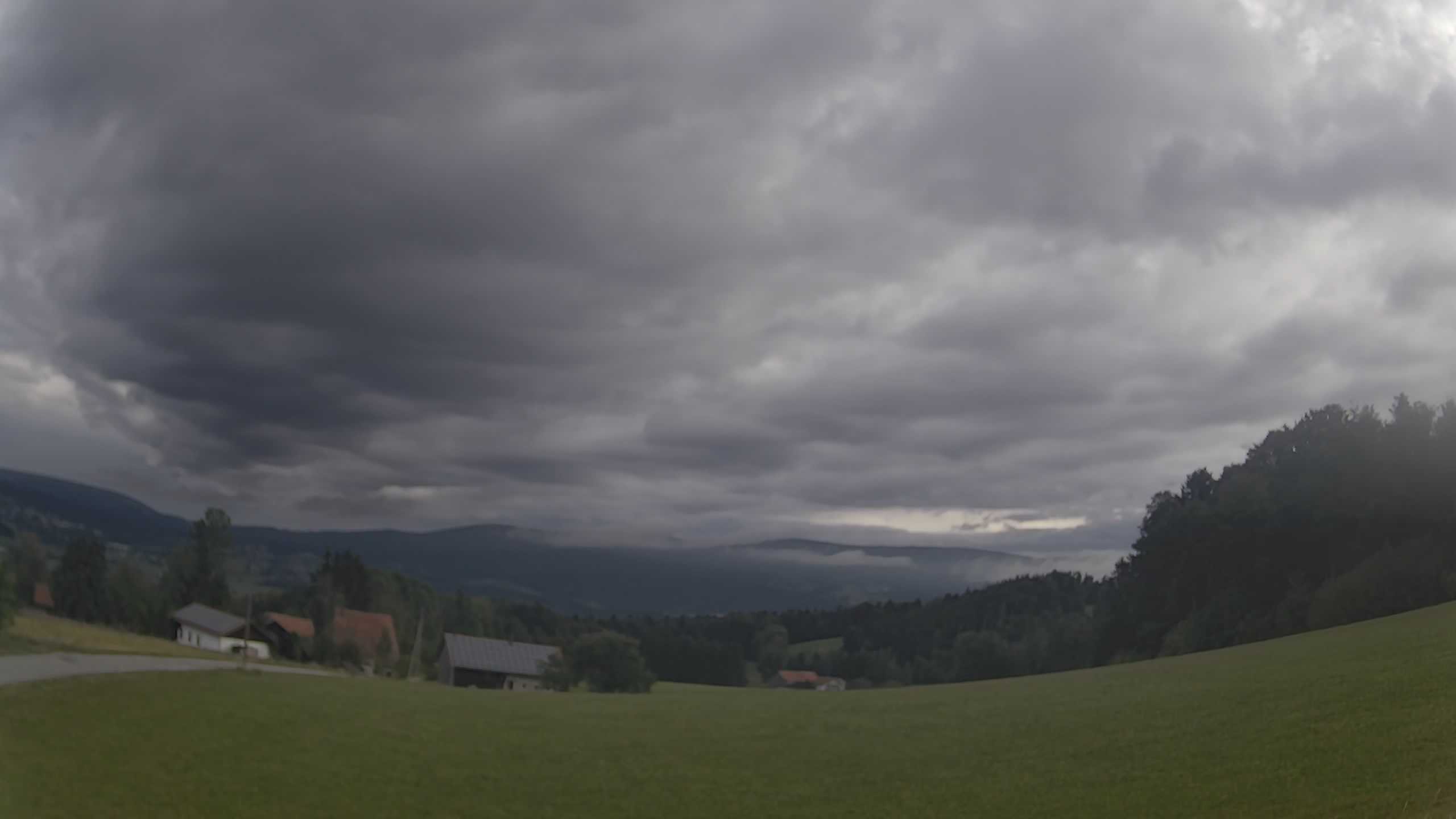 Archiv Foto Webcam Sicht auf das Dreisessel-Bergmassiv