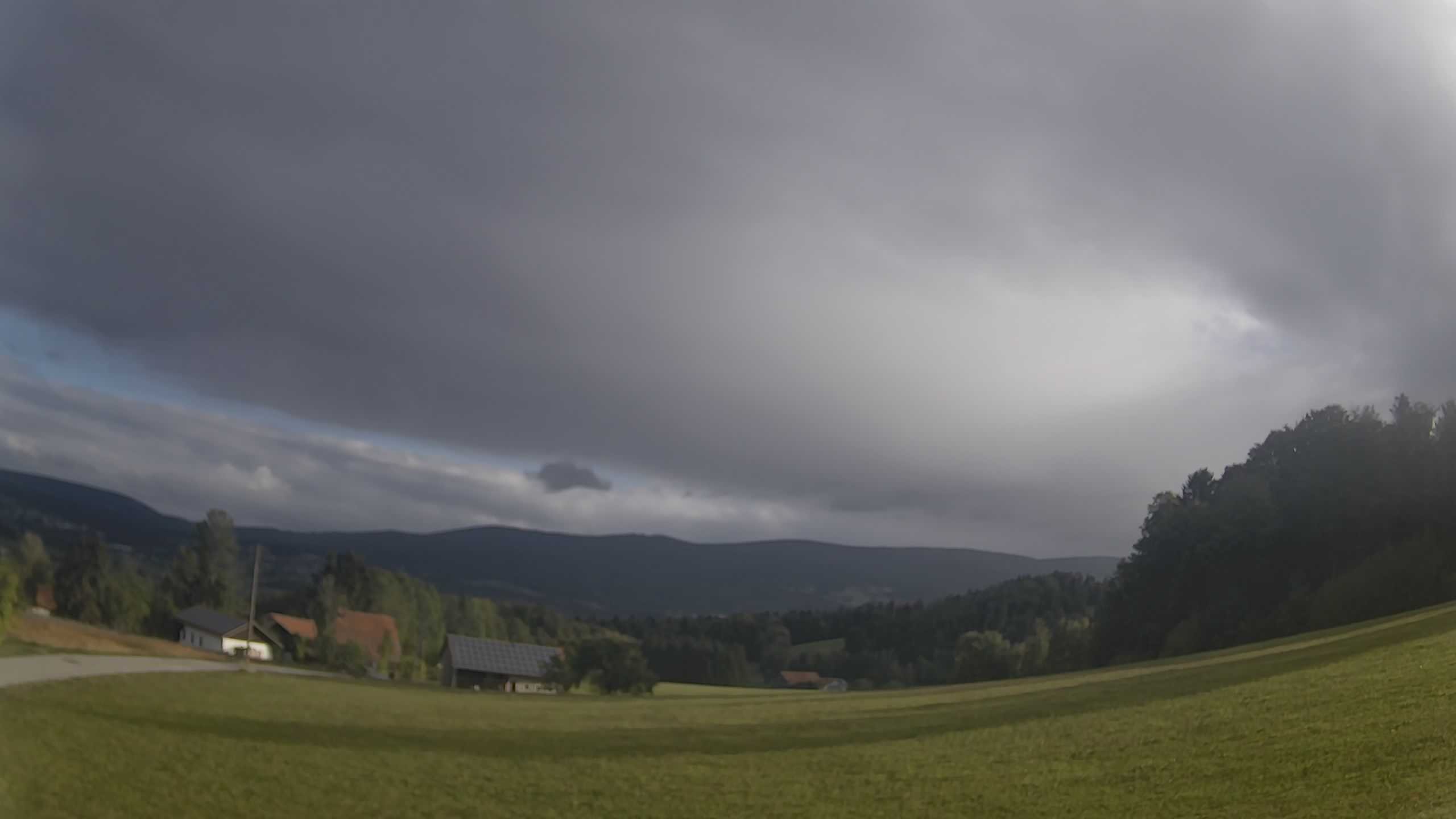 Archiv Foto Webcam Sicht auf das Dreisessel-Bergmassiv