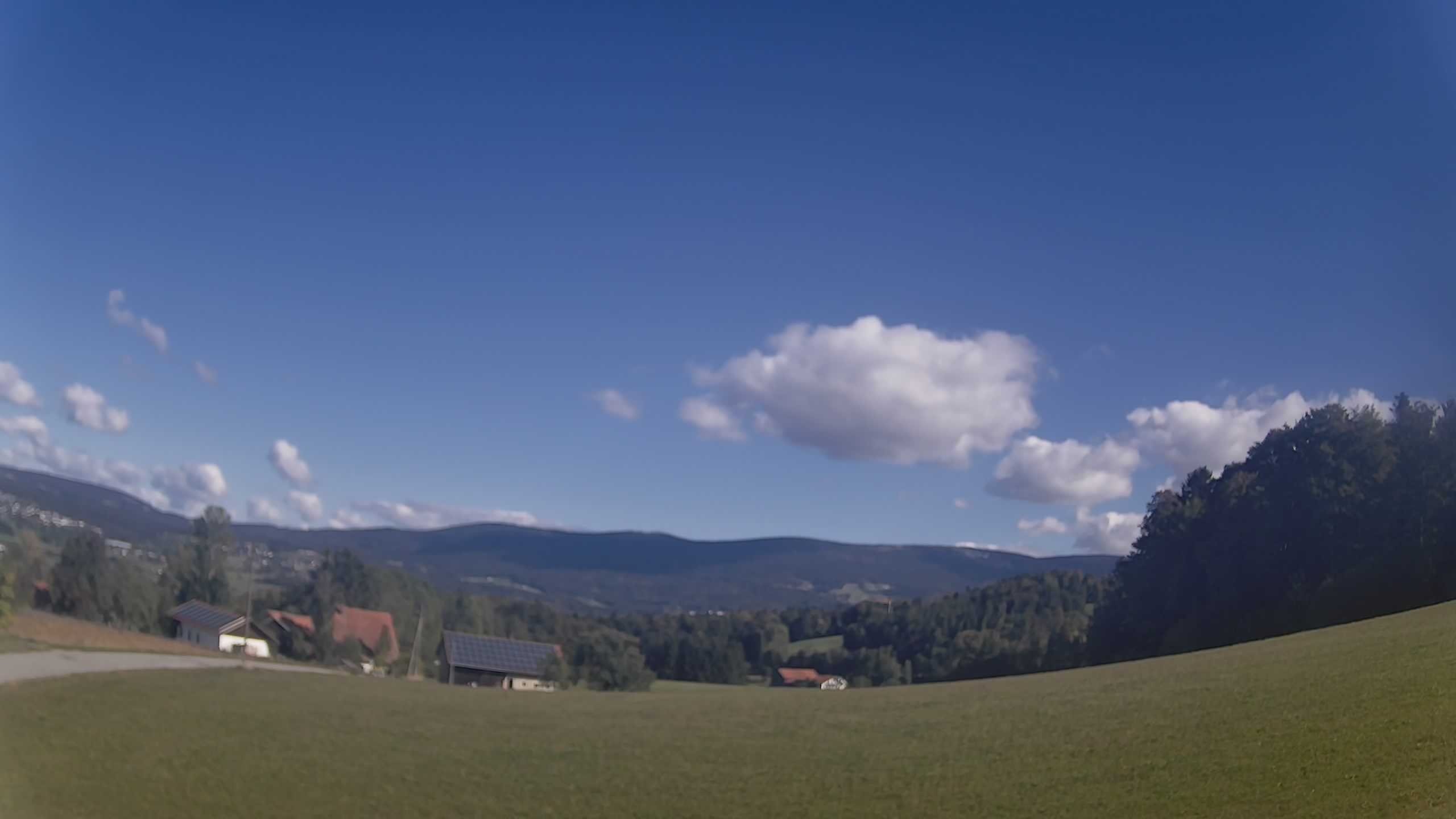 Archived image Webcam View on Dreisessel mountain