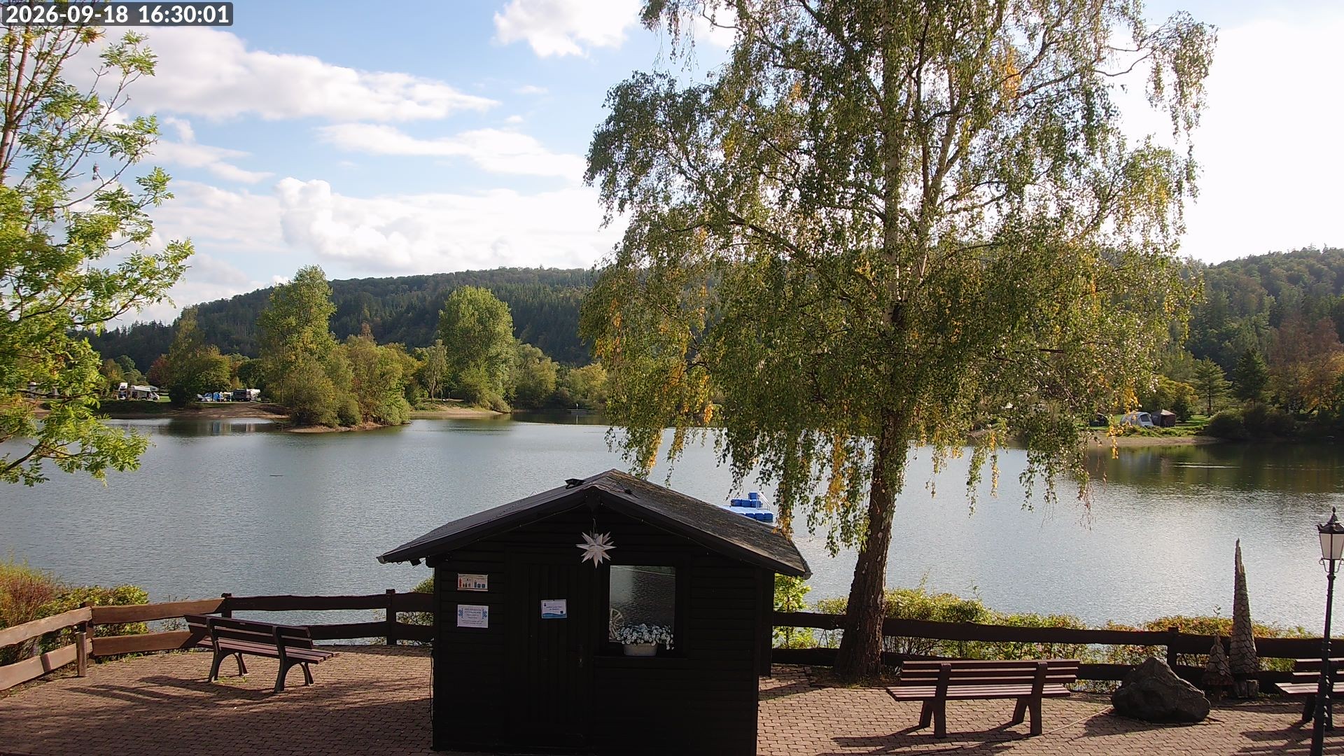 Archived image Webcam Lake Edersee: Camping Park Teichmann