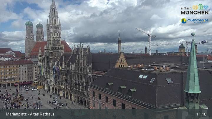 Archiv Foto Webcam Marienplatz München - Altes Rathaus