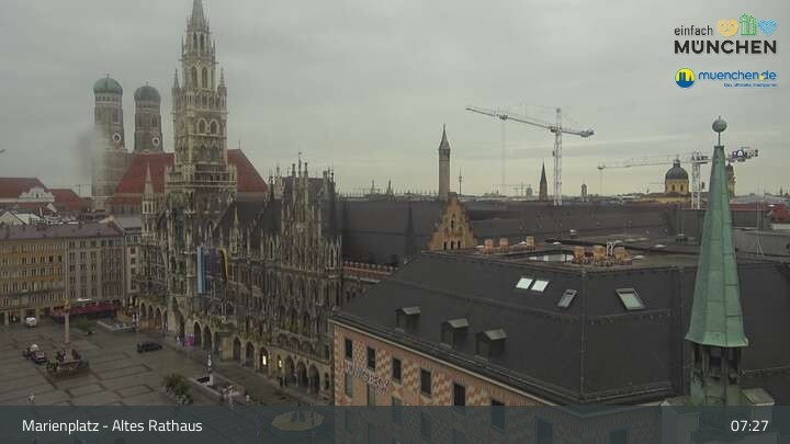 Archiv Foto Webcam Marienplatz München - Altes Rathaus