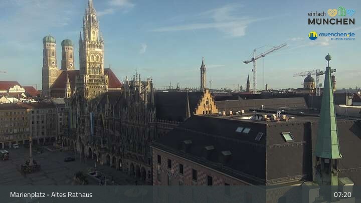 Archiv Foto Webcam Marienplatz München - Altes Rathaus