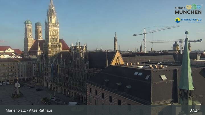Archived image Webcam Marienplatz Munich, Bavaria