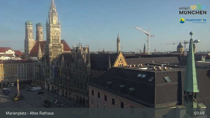 Archiv Foto Webcam Marienplatz München - Altes Rathaus
