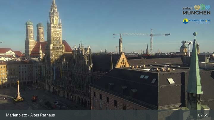 Archiv Foto Webcam Marienplatz München - Altes Rathaus