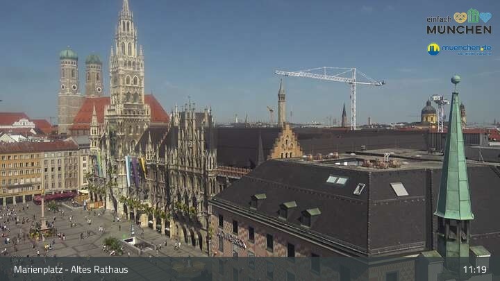 Archiv Foto Webcam Marienplatz München - Altes Rathaus