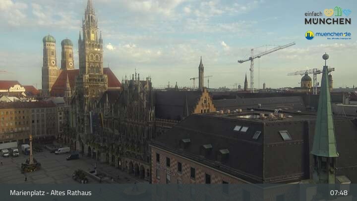 Archiv Foto Webcam Marienplatz München - Altes Rathaus