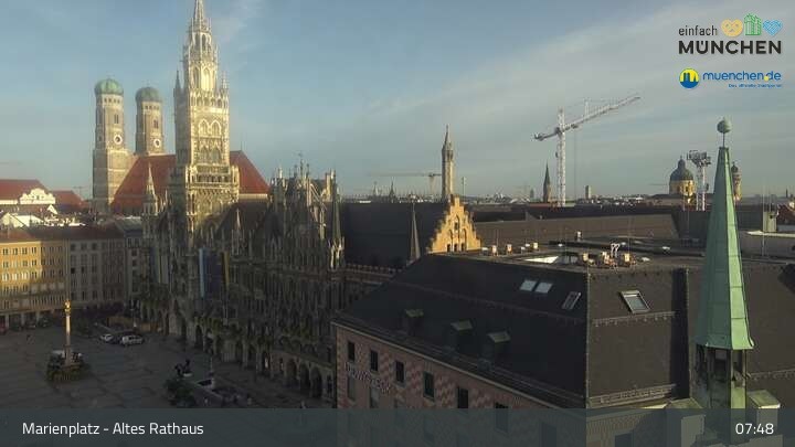 Archiv Foto Webcam Marienplatz München - Altes Rathaus