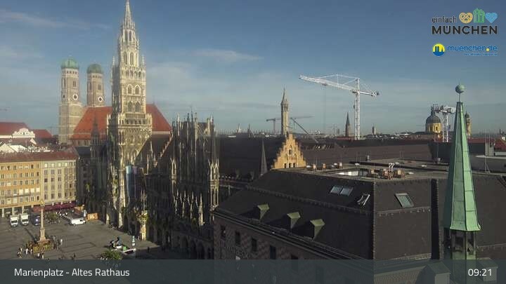Archived image Webcam Marienplatz Munich, Bavaria
