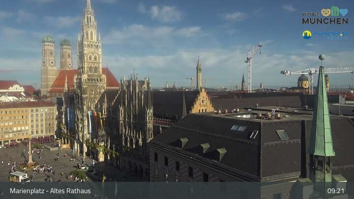 Archiv Foto Webcam Marienplatz München - Altes Rathaus
