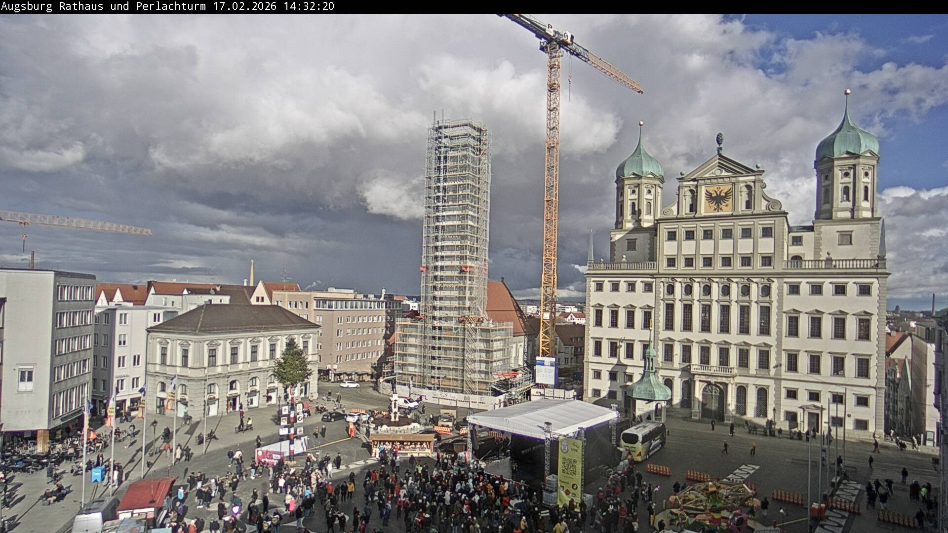 Archiv Foto Webcam Augsburger Rathausplatz und Perlachturm
