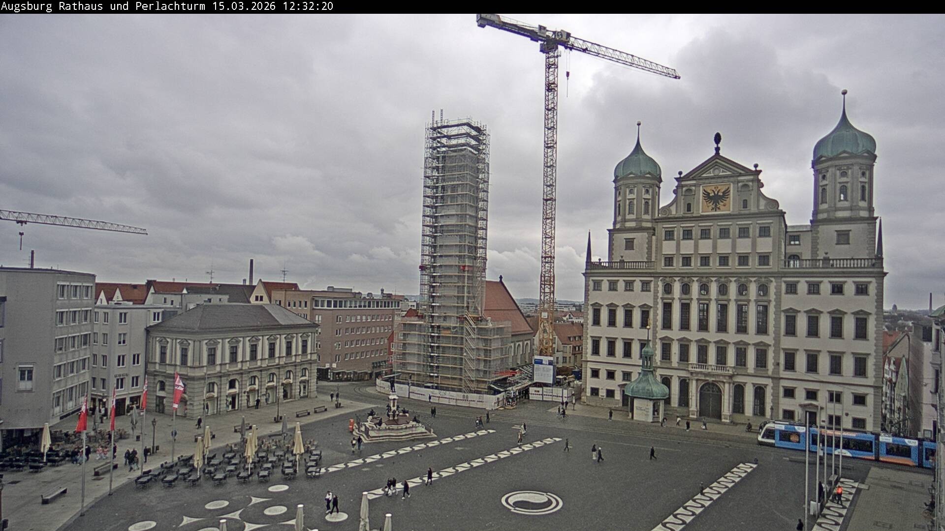 Archiv Foto Webcam Augsburger Rathausplatz und Perlachturm