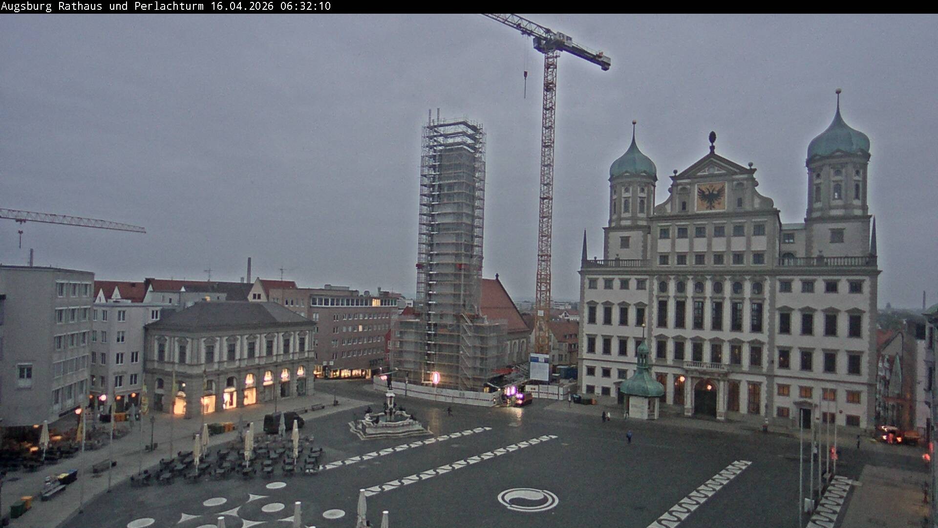 Archiv Foto Webcam Augsburger Rathausplatz und Perlachturm