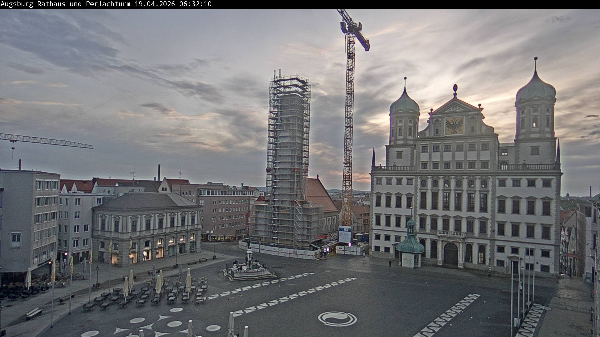 Archiv Foto Webcam Augsburger Rathausplatz und Perlachturm