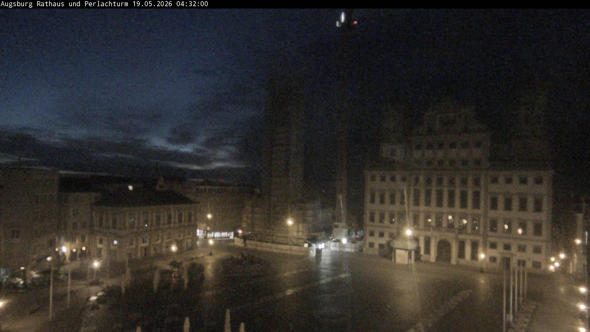 Archiv Foto Webcam Augsburger Rathausplatz und Perlachturm