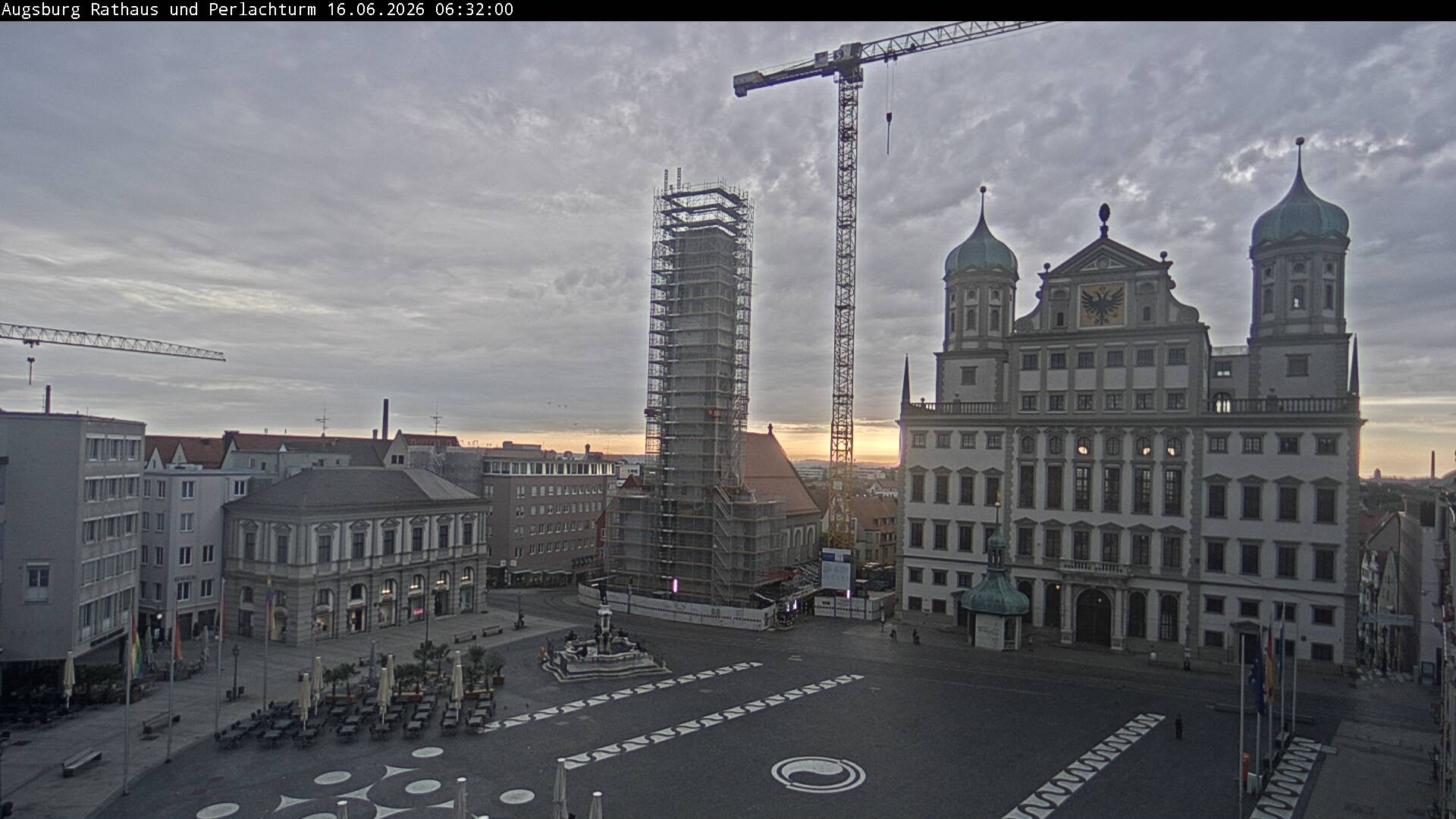 Archiv Foto Webcam Augsburger Rathausplatz und Perlachturm