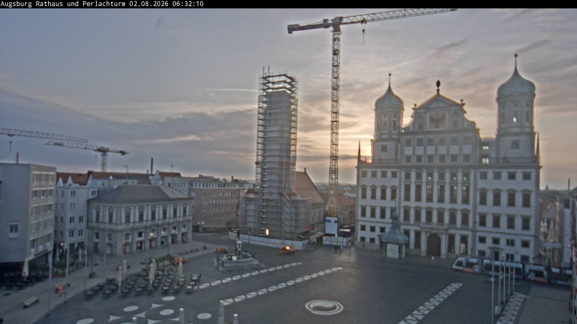 Archiv Foto Webcam Augsburger Rathausplatz und Perlachturm