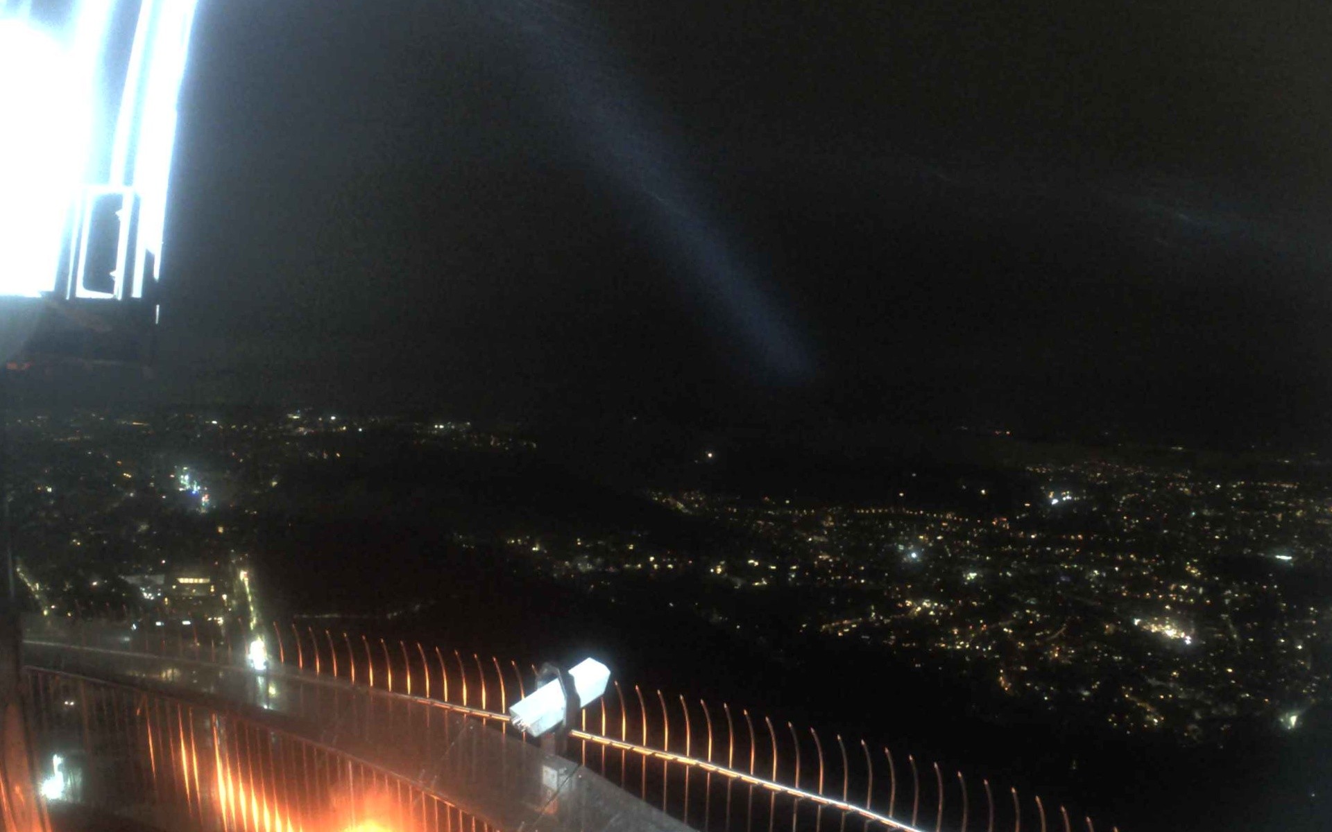 Archiv Foto Webcam Fernsehturm in Stuttgart mit Blick über die Stadt